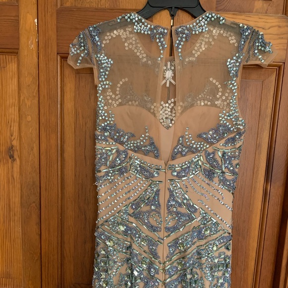 PROM DRESS - Picture 10 of 11